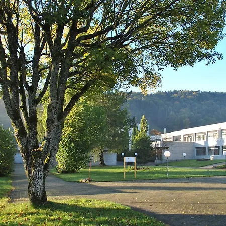 Centre De 3*